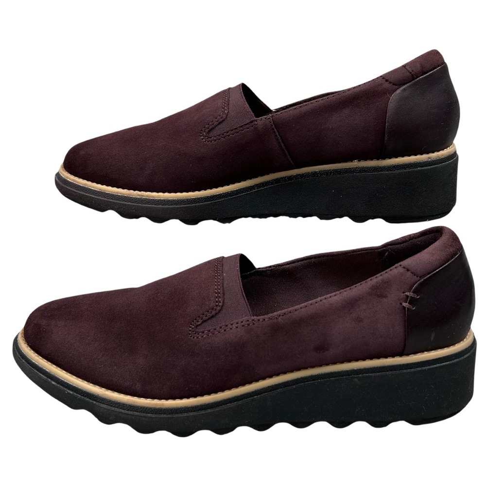 Clarks Women's Slip-On Loafers in Burgundy Suede